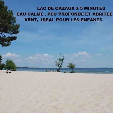 L oree du lac Villa Jacuzzi sur le Bassin proche Lac de Cazaux, océan, plages du Pilat et Arcachon et Dune du Pilat Villa *