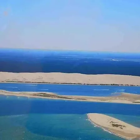 L oree du lac Villa Jacuzzi sur le Bassin proche Lac de Cazaux, océan, plages du Pilat et Arcachon et Dune du Pilat La Teste-de-Buch